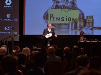 Ministro Monckeberg en Icare: “Crear empleos de calidad es el punto de partida y de término en la mejora de nuestro sistema de pensiones”