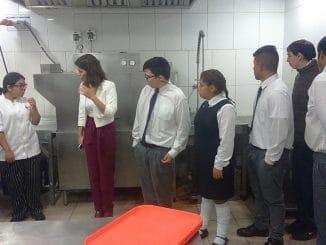 Enjoy Antofagasta apuesta a la inclusión laboral al renovar convenio con Escuela E-77