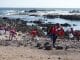En semana de bienvenida alumnos de INACAP limpian playa Trocadero