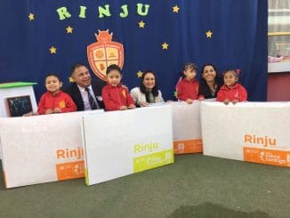 Subsecretaria entregó juegos de aprendizaje a niños de Antofagasta