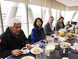 Autoridades llaman a adultos mayores a informarse sobre entrega del Bono Bodas de Oro