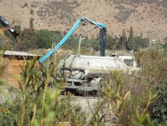 Greenpeace pide al gobierno asegurar suministro de agua: “El coronavirus acecha a 350.000 chilenos que hoy no se pueden lavar las manos”