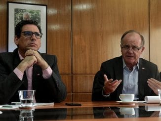 Ministro Walker tras reunión con los principales representantes de la cadena de producción del pan: “El objetivo es que al consumidor le llegue el justo precio”