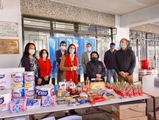 CMPC ayuda a recicladores de base con productos de higiene y cuidado personal CMPC ayuda a recicladores de base con productos de higiene y cuidado personal