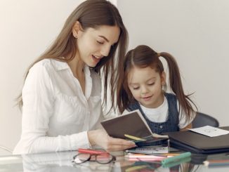 Consejos para padre: Cómo educar financieramente a sus hijos