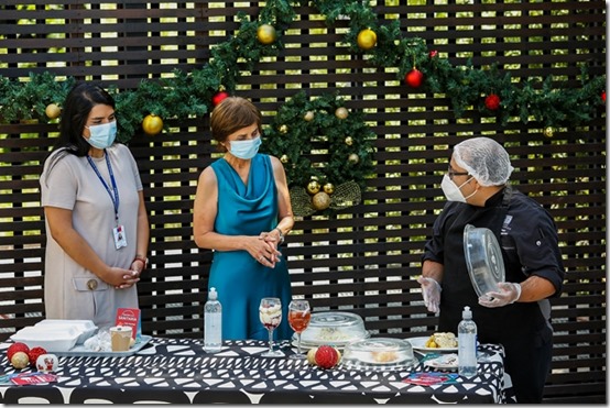Miércoles 23 de diciembre 2020
Residencias Sanitarias para ver y conocer las actividades que se realizaran para Navidad
Fotos: Alejandra De Lucca V. / Minsal 2020