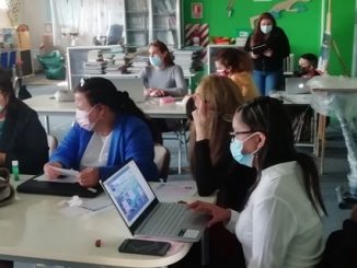 Cuerpos docentes incorporan nuevas herramientas y métodos de enseñanza en sus comunidades educativas