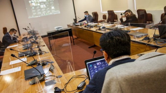 Más de mil millones aprobó el CORE para financiar iniciativas de contención humanitaria ante crisis migrante Más de mil millones aprobó el CORE para financiar iniciativas de contención humanitaria ante crisis migrante