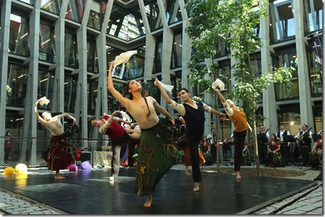 El ballet folcl—rico nacional Bafona se presenta en el Palacio Pereira
Fotos: Mario Ruiz