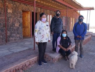 Voluntariado de El Abra apoya a estudiantes y comunidad de Socaire con equipamiento computacional