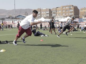 Jóvenes de Antofagasta participaron de Actividad Física a Mil