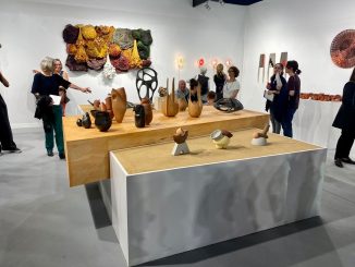 Artesana de la comuna de San Pedro de Atacama integra delegación chilena que participó de 5ª edición de la Bienal Internacional de Artes y Oficios Révélations en París