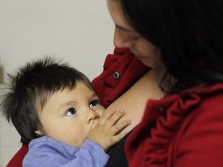 Madres y lactancia: cómo llevar una adecuada alimentación en esta etapa