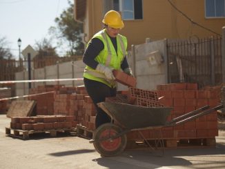 Cámara Chilena de la Construcción presenta estudio sobre la participación de las mujeres en construcción