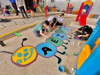 Egresados de IV medio se despiden de las aulas dejando su huella en el jardín infantil María Enseña de La Chimba