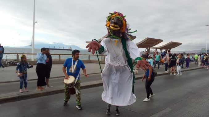 ¡Espectacular!: Bailes folclóricos y colorido “inundaron” la costanera