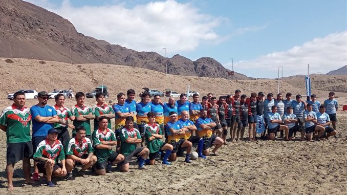 Inédito torneo de rugby playa en Taltal
