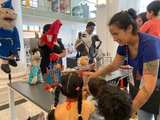 Niñas y niños de Antofagasta participaron de celebración del Día Mundial del Títere y la Marioneta