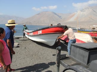 Pescadores de Tocopilla mejoran proceso de retiro de botes del mar con apoyo de Minera El Abra