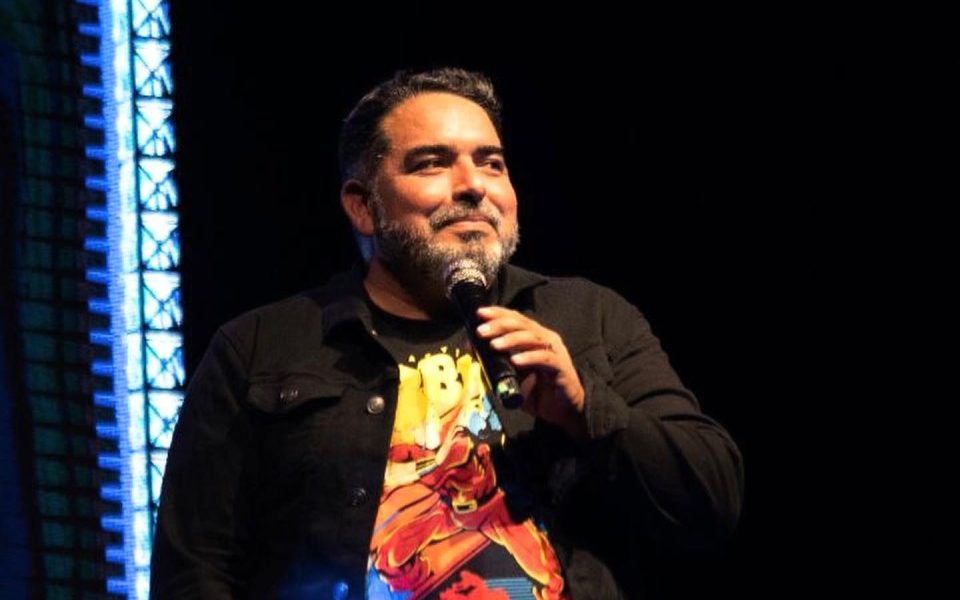 Rodrigo Villegas vuelve a su natal Antofagasta con renovada rutina de comedia