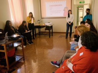 Imparten talleres a mujeres que viven en situación de calle de Calama y Antofagasta