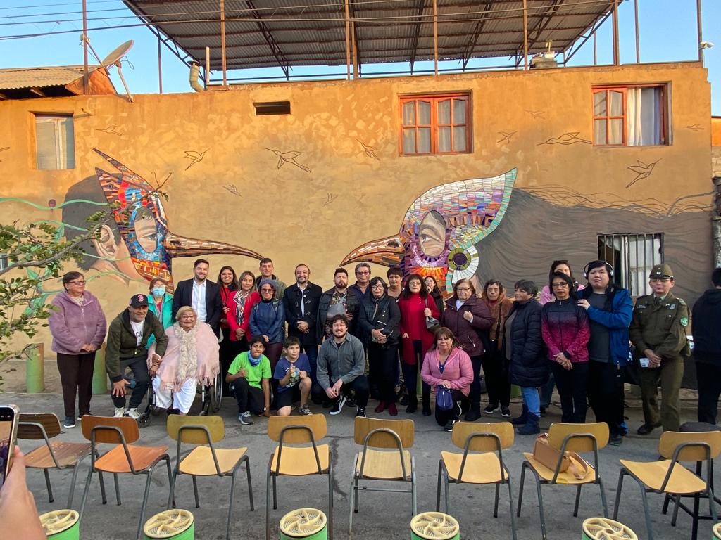 Gran Mural Mosaico realizó de manera colectiva comunidad vecinal José Papic de Antofagasta mediante Patios Culturales