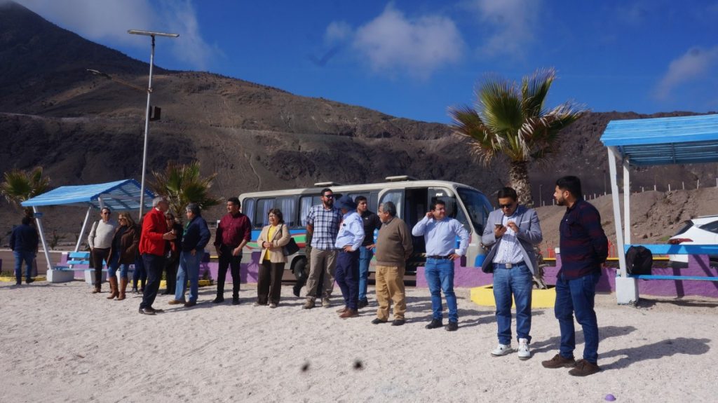 Alcaldes de Diego de Almagro y Chañaral visitan Taltal para conocer el exitoso funcionamiento de las piscinas aluvionales