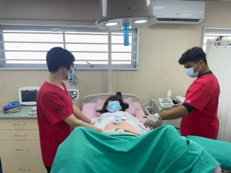 Inauguran laboratorio clínico que simula atención real de un trabajo de parto