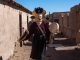 La Huella Teatro anuncia gira por el Salar de Atacama con el espectáculo de calle “CKURI, Limpiadores de Pueblos”
