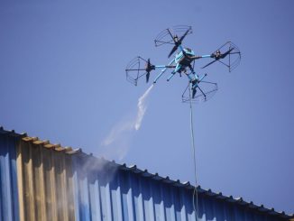 Con drones realizan limpieza en el puerto