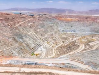 Escondida continúa operando en medio de negociaciones Escondida continúa operando en medio de negociaciones