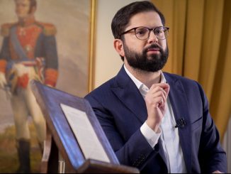 Pesca Artesanal emplaza al Presidente Boric: “Cumpla su palabra y entierre la Ley Longueira” Pesca Artesanal emplaza al Presidente Boric: “Cumpla su palabra y entierre la Ley Longueira”