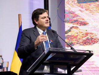 Asociación Chilena de Municipalidades pide al Gobierno una acción decidida para evitar la violencia en los colegios Asociación Chilena de Municipalidades pide al Gobierno una acción decidida para evitar la violencia en los colegios