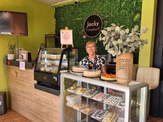 Tecnología con sabor casero: cómo una emprendedora en Antofagasta compatibiliza su pastelería y la maternidad Tecnología con sabor casero: cómo una emprendedora en Antofagasta compatibiliza su pastelería y la maternidad