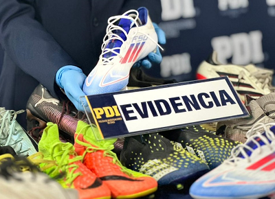 Fiscalía formaliza a imputados por robo de calzado deportivo a jugadores de Club Deportes Antofagasta Fiscalía formaliza a imputados por robo de calzado deportivo a jugadores de Club Deportes Antofagasta
