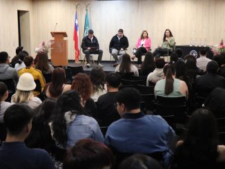 Seminario impulsa políticas de inclusión y acceso a literatura digital para personas con discapacidad visual en Antofagasta Seminario impulsa políticas de inclusión y acceso a literatura digital para personas con discapacidad visual en Antofagasta