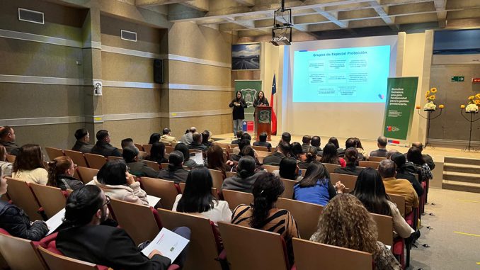 Gendarmería aborda el enfoque de género y los Derechos Humanos de las mujeres privadas de libertad Gendarmería aborda el enfoque de género y los Derechos Humanos de las mujeres privadas de libertad