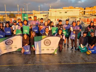 Club Lukalan recibe beca deportiva