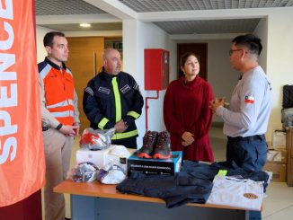 Grupo de Rescate de Bomberos de Antofagasta podrá certificarse nacionalmente gracias a nuevo equipamiento entregado por Spence | BHP