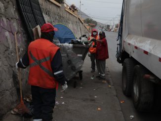 Vecinos agradecen erradicación de microbasurales en Avenida Luis Cruz Martínez Vecinos agradecen erradicación de microbasurales en Avenida Luis Cruz Martínez