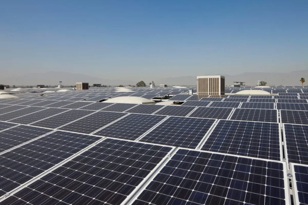 Energía solar industrial: ¿Cómo elegir al socio estratégico correcto? Energía solar industrial: ¿Cómo elegir al socio estratégico correcto?