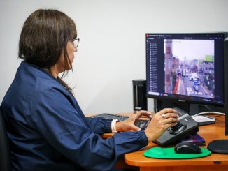 Cámaras de seguridad captan violento robo y permiten seguimiento para detención horas posteriores en Antofagasta Cámaras de seguridad captan violento robo y permiten seguimiento para detención horas posteriores en Antofagasta