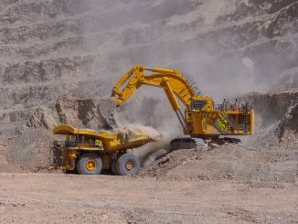 Lomas Bayas cierra 2025 con hitos históricos en renovación de flota mina