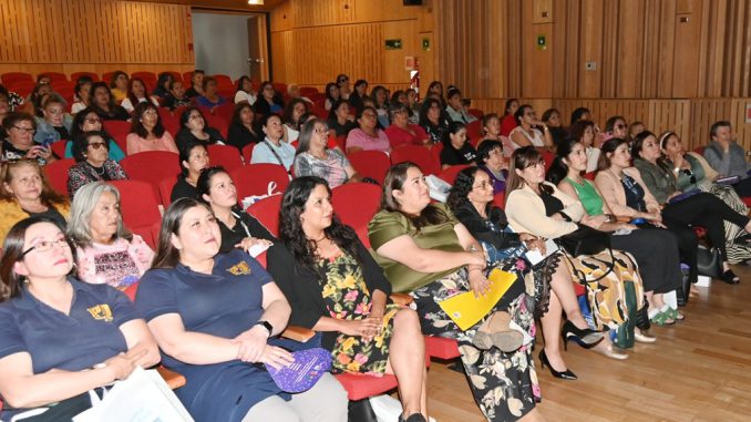 Seminario &ldquo;Caf&eacute; Pap&rdquo; fortalece articulaci&oacute;n regional para prevenci&oacute;n del c&aacute;ncer cervicouterino en Tocopilla