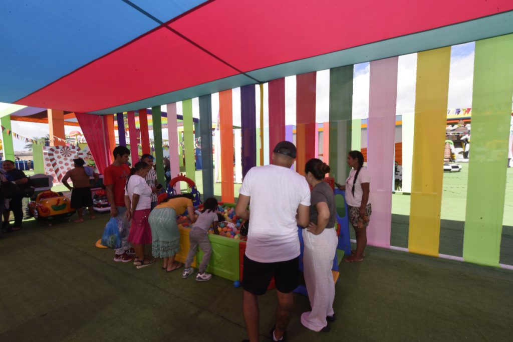 Dos mil niños y niñas disfrutaron una cálida Navidad en el recinto AIA EXPONOR