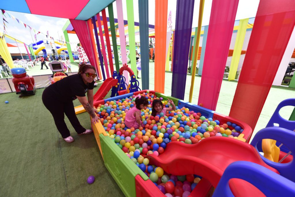 Dos mil niños y niñas disfrutaron una cálida Navidad en el recinto AIA EXPONOR
