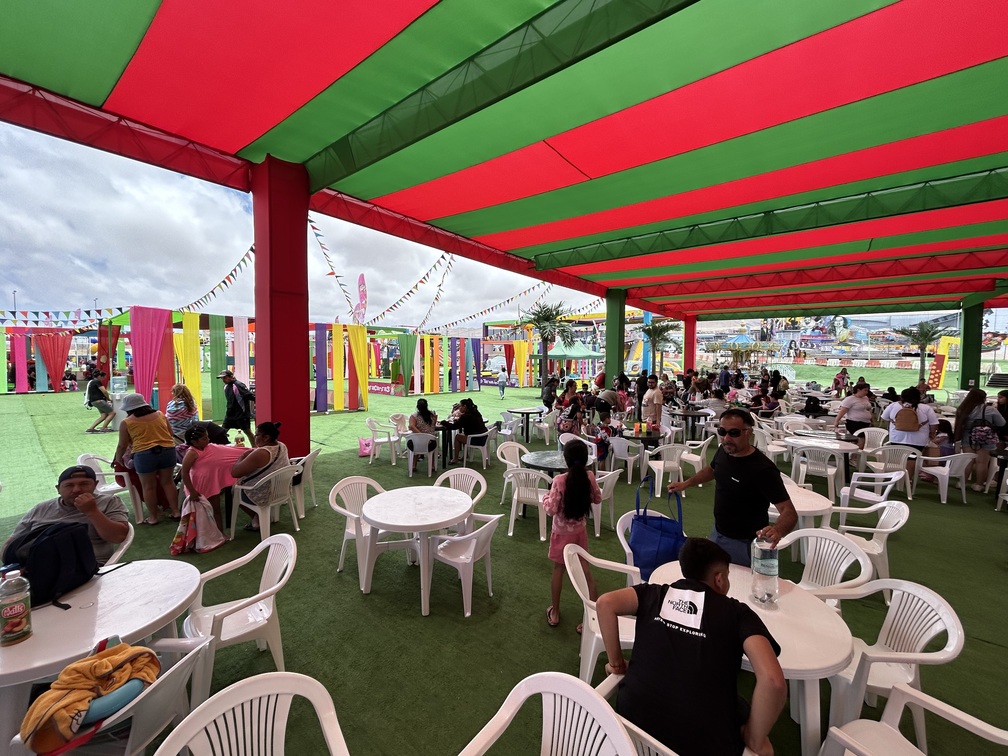 Dos mil niños y niñas disfrutaron una cálida Navidad en el recinto AIA EXPONOR