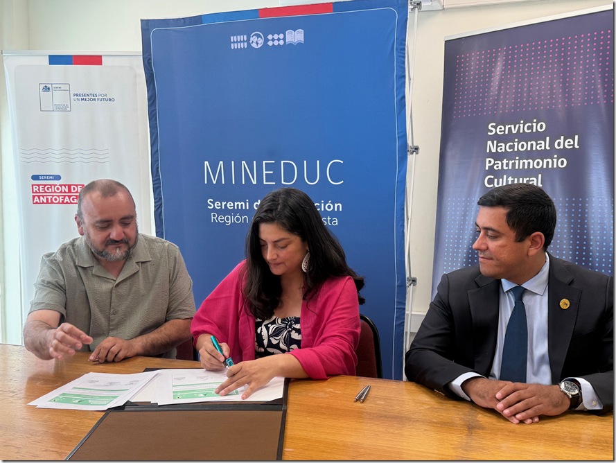 Firma plan de accio&igrave;n PEP 1