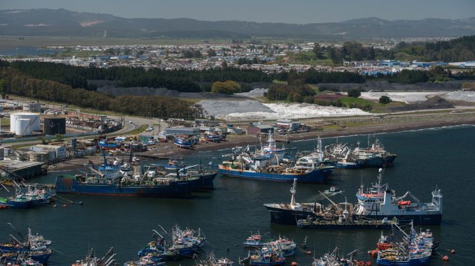 Pescadores llevan a Contralor&iacute;a resoluci&oacute;n de la Subpesca ante nuevo Fraccionamiento: Denuncian ilegalidad que vulnera r&eacute;gimen de acceso y pone en peligro sustentabilidad de los recursos