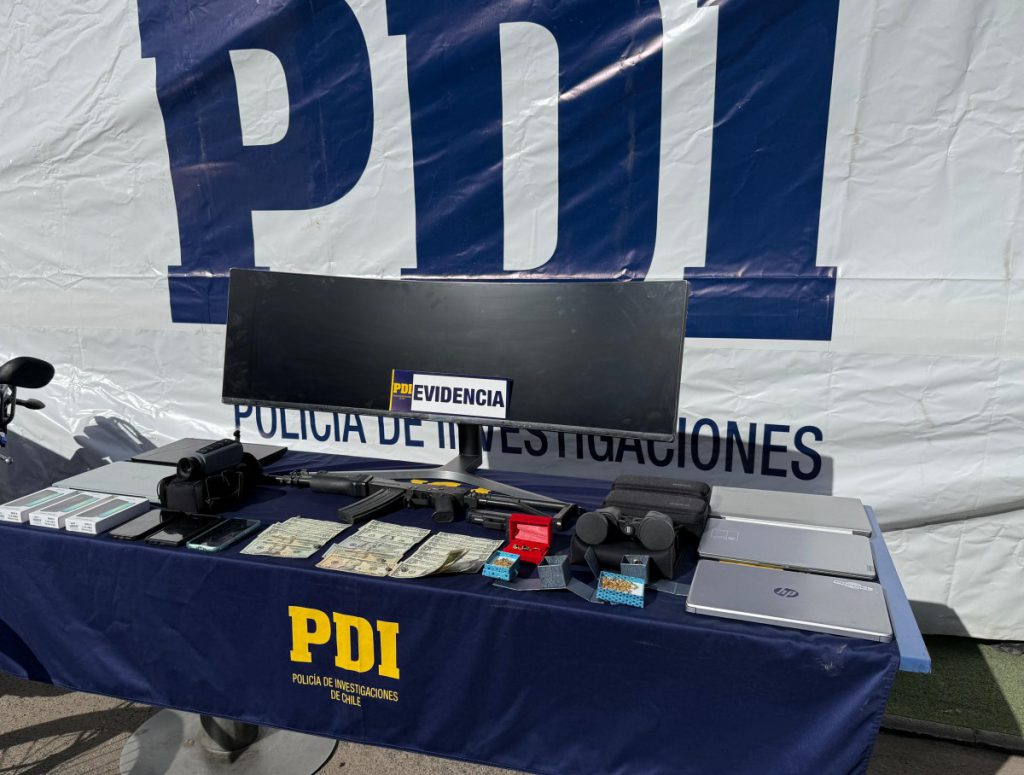 PDI desarticula grupo familiar dedicado a extorsiones bajo modalidad “Gota a Gota” en Calama PDI desarticula grupo familiar dedicado a extorsiones bajo modalidad “Gota a Gota” en Calama